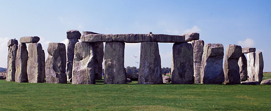 stonehenge2550