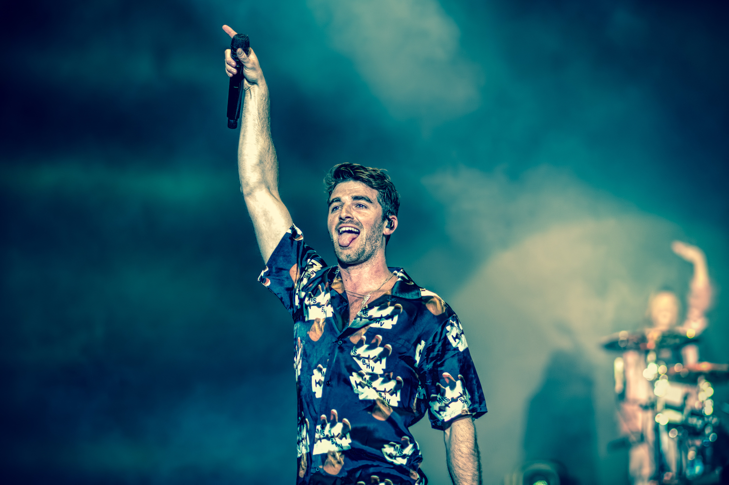 Chainsmokers Magazine