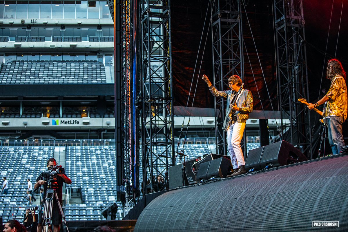 Summer Rewind Part 2 Red Hot Chili Peppers, Strokes, Thundercat, Black