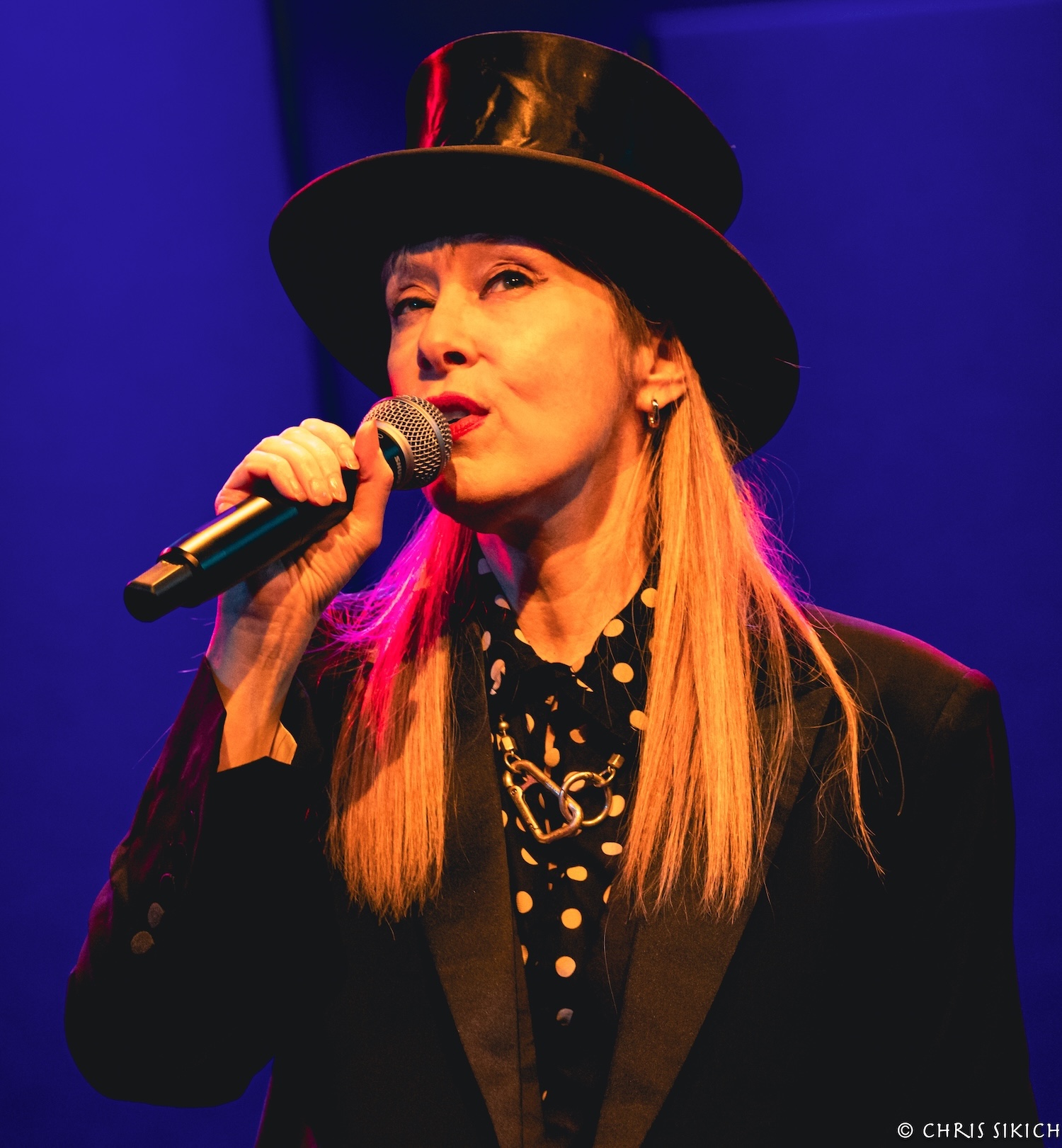 Happy Birthday Suzanne Vega – Magnet Magazine