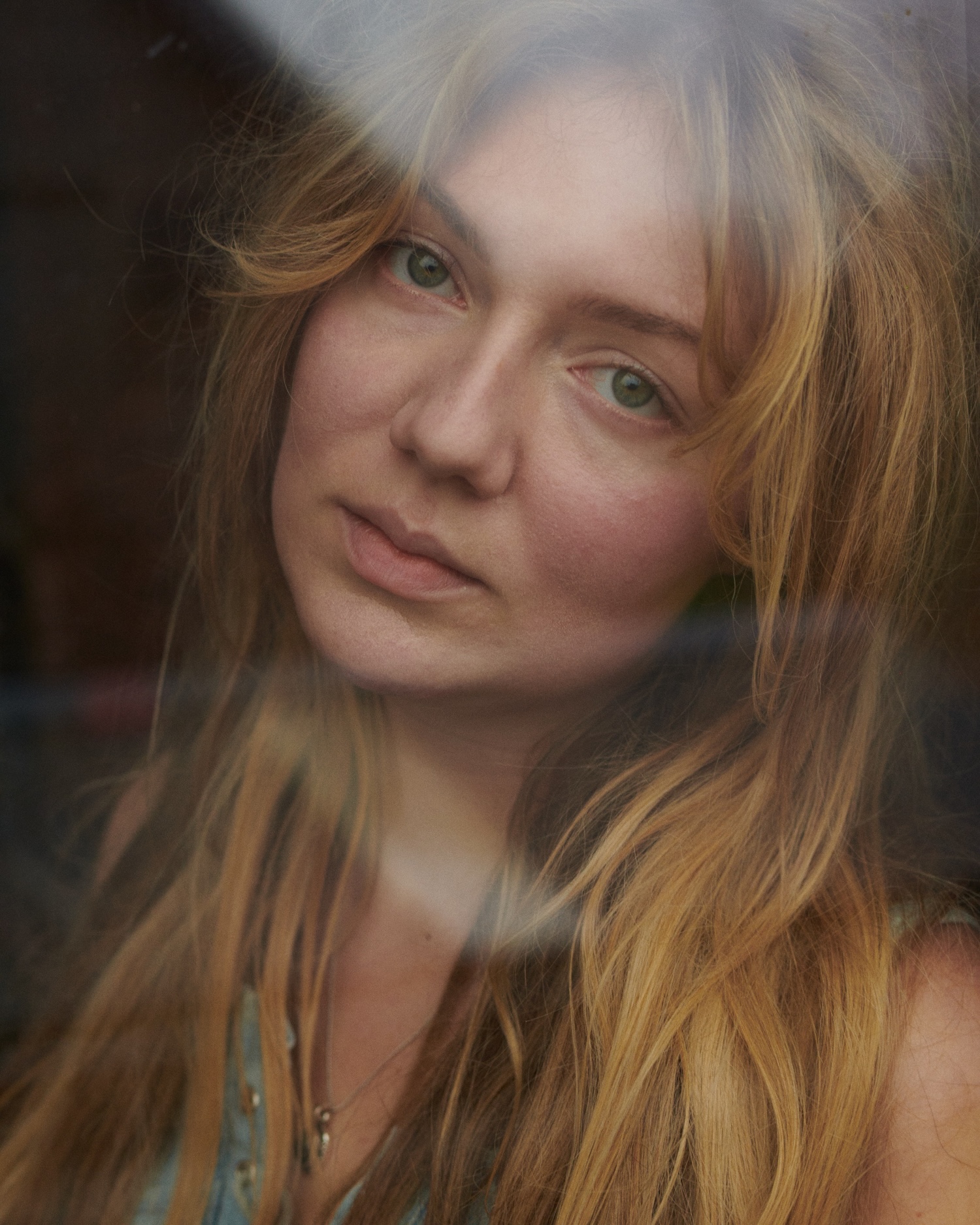 MAGNET Exclusive: Full-EP Premiere Of Jana Mila’s “Chameleon (Naked)”